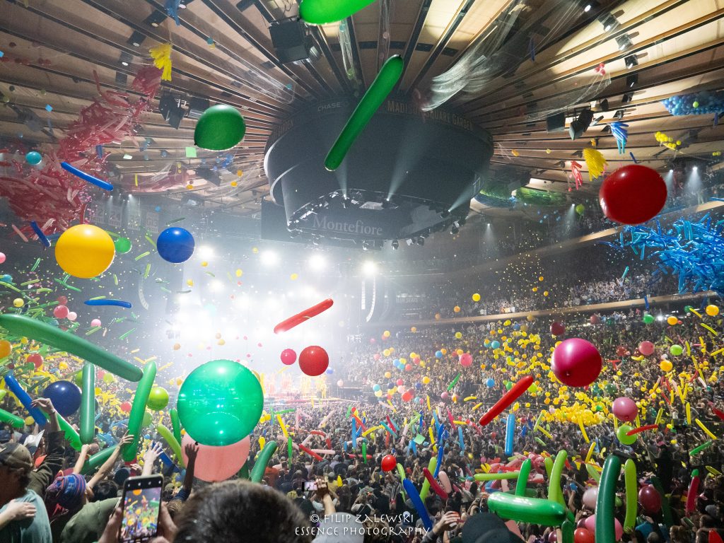 Phish NYE at MSG Send In The Clones (and The Rescue Squad!) The Jamwich